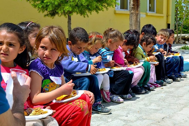 Öncelik her zaman çocuklardır!