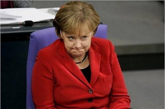 Resmi Görmeye Alışık Olduğumuz Siyasilerin Komik Halleri