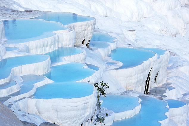 9. Pamukkale