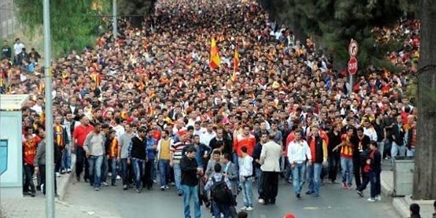 14. Karşıyaka maçlarına ayrı bir heyecan ile gitmek