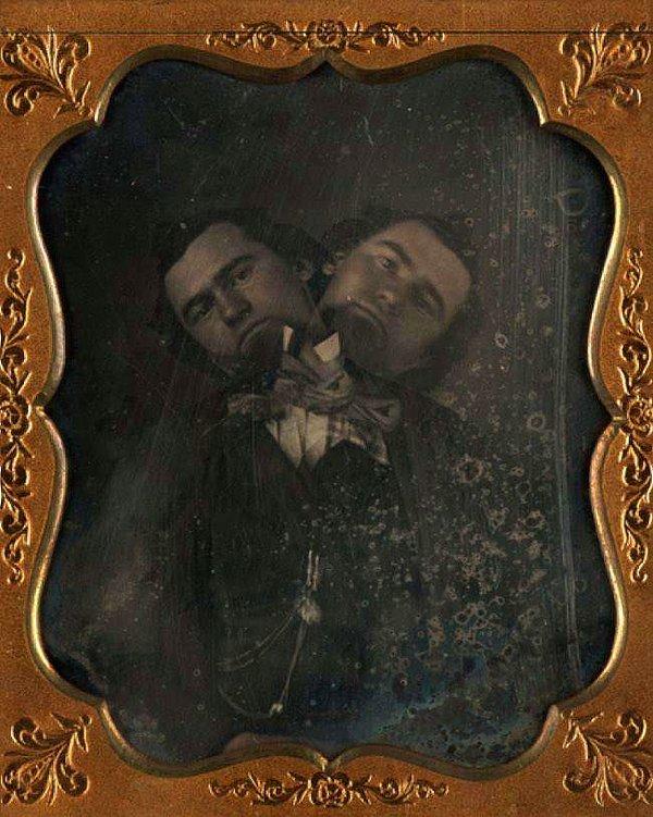 1. Çift Başlı Adam, 1855