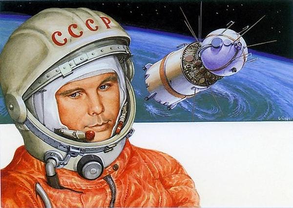 3. Vostok 1 görevi yaklaşırken, SSCB bu iş için kozmonotların sayısını 2'ye indirdi: German Titov ve Yuri Gagarin
