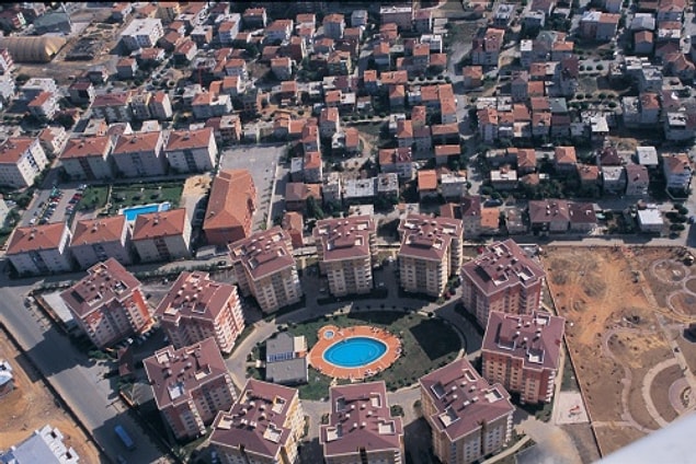 16. ÇEKMEKÖY