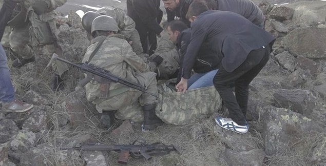 ‘Vatandaşlarımızın yaralı personelimize yardımı takdire şayan’