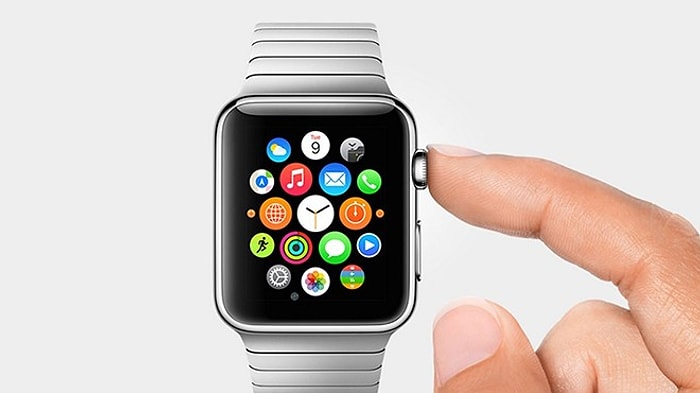 Samsung Apple Watch’un Yarışa Dahil Olmasından Memnun