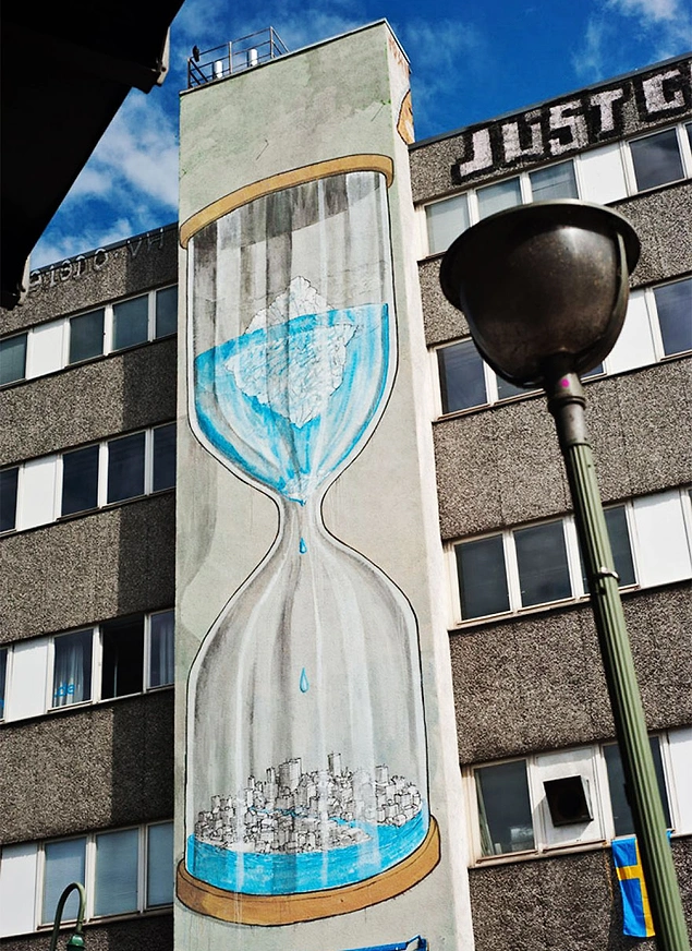 Время уходит.
