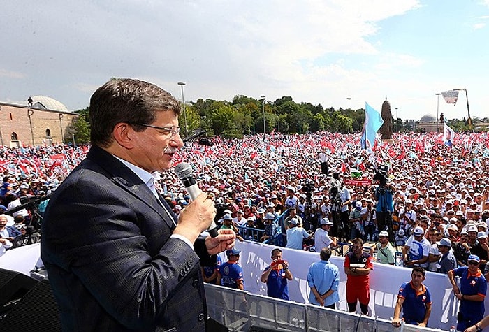 Davutoğlu'nun İlk Mitingi Erzurum'da