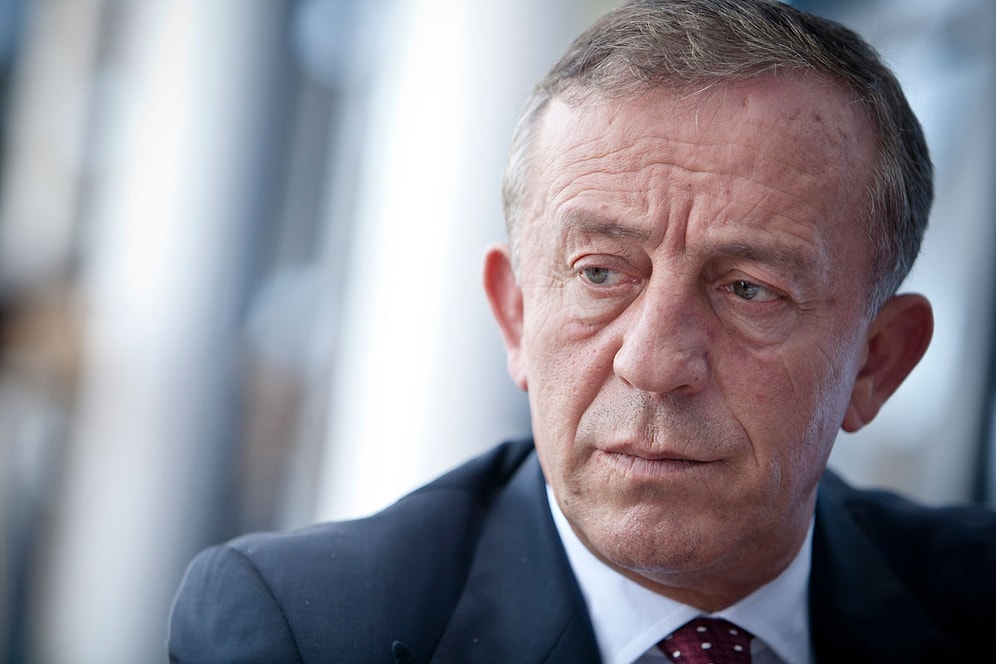 ‘Ali Ağaoğlu Helikopterle Site Basıp, Dernek Yöneticilerini Darp Etti’ İddiası