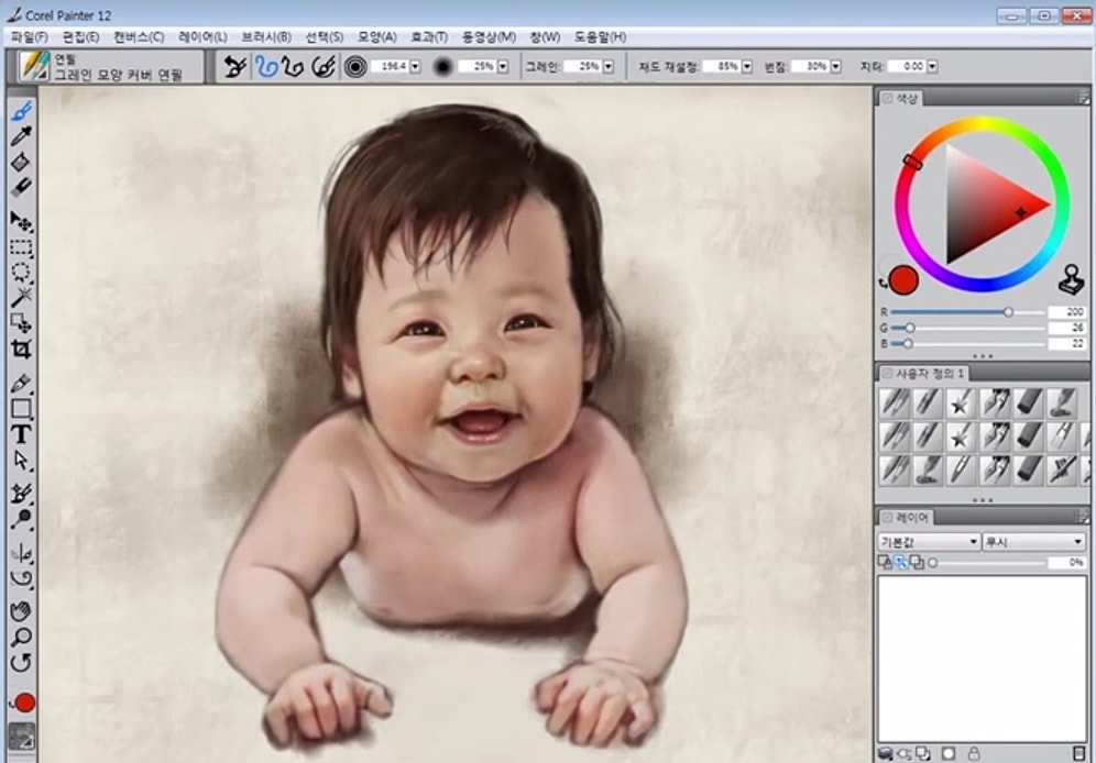 Kaybolan Kızın Çocukluktan Kaybolduğu Zamana Kadarki Fotoğraflarının Resmedilmesi