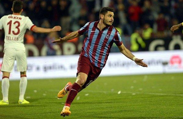 Özer Hurmacı bu sezon 5. lig golünü attı