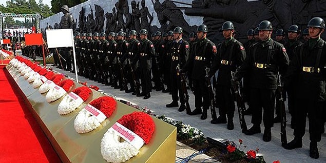24 Nisan’da kim nerede?
