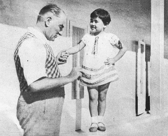 23 Nisan'ı Dünya Çocuklarına Armağan Eden Atatürk'ün Manevi Kızı Ülkü ile En Güzel Görüntüleri