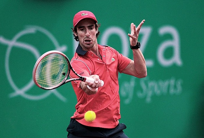 Finalde Federer'in Rakibi Cuevas