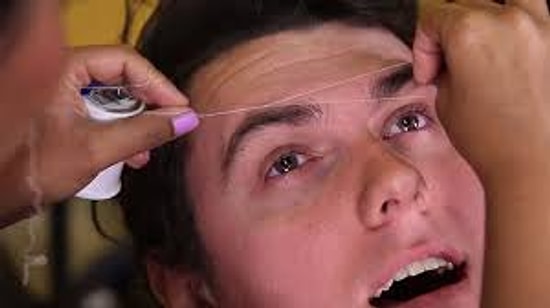 Hayatında İlk Defa İple Kaşını Aldıran İnsanlar