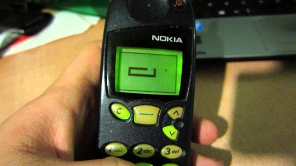 1. Nokia 5110 - Snake