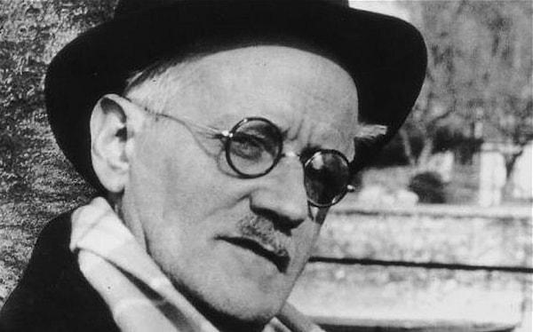 4. James Joyce'un "Ulysses"i, modern edebiyatın en önemli eseri olarak kabul ediliyor...