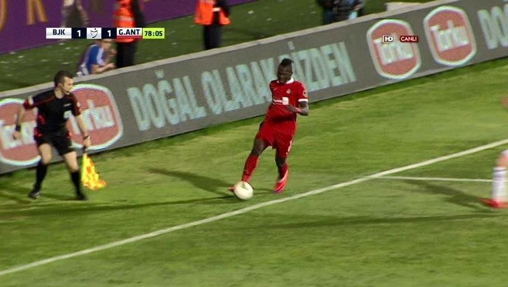 Ankara'da Tepki Çeken Pozisyon