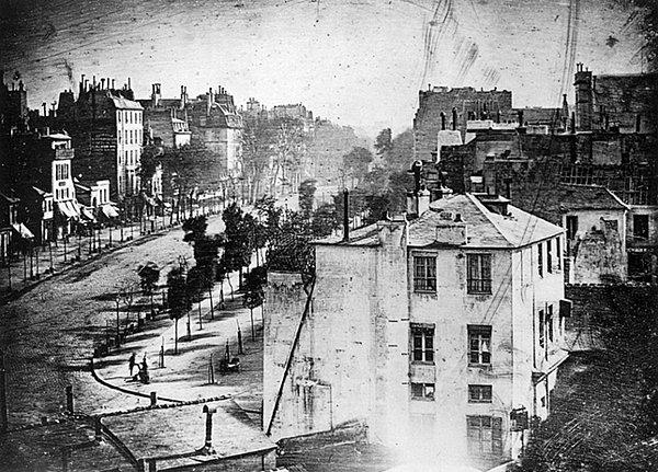 2. 1838 tarihli insan bulunan ilk fotoğraf
