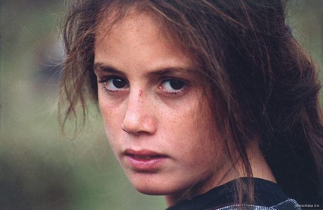 6. Lakposhtha parvaz mikonand (2004) - Turtles Can Fly - Kaplumbağalar da Uçar