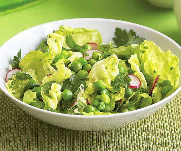 2. Salata sevenler için; Bezelyeli Yeşil Salata