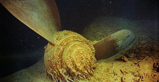 9. Batık Titanic'in devasa pervanesi