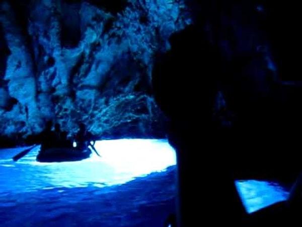 12. Meis'teki Ünlü Mavi Mağara'ya (Blue Cave) Gidebilmek için...