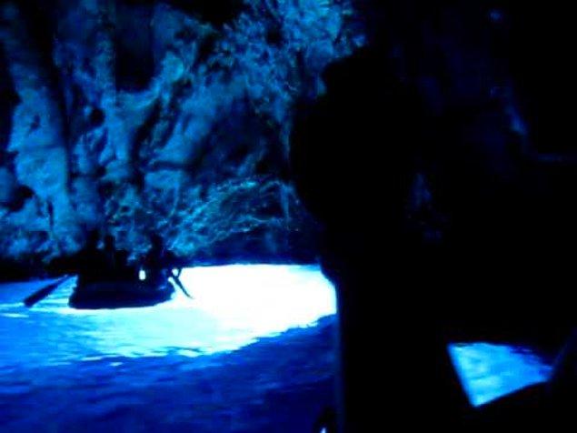 12. Meis'teki Ünlü Mavi Mağara'ya (Blue Cave) Gidebilmek için...