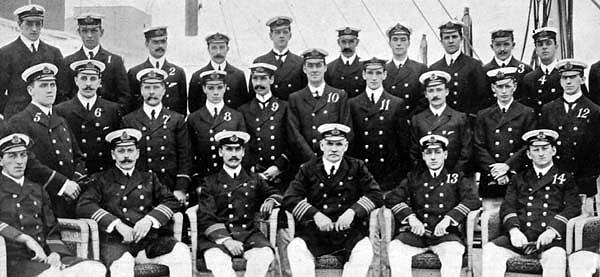 9. Bunun sebebi de 30'un üzerinde Titanik mühendisi insanların gemiden kaçabilmesi için gemiyi çalışır halde tutmuş ve kendi hayatlarını feda etmişlerdir.