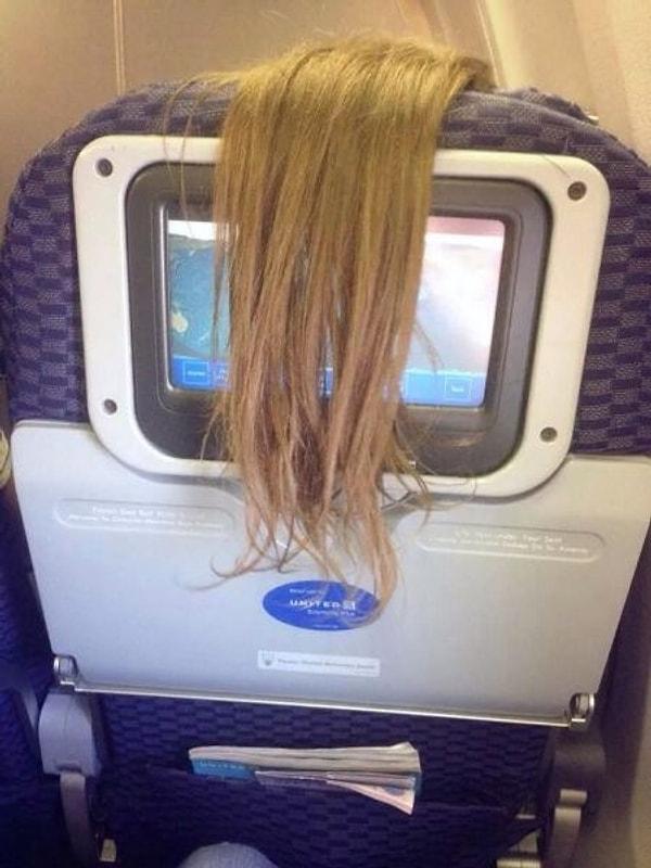 9. Saçını başını nereye koyacağını şaşıran yolcular