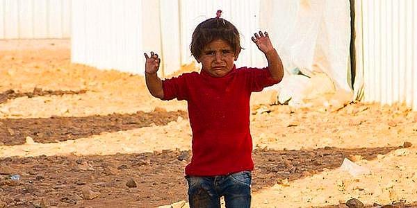 8. Fotoğraf makinasını silah sanan Suriyeli