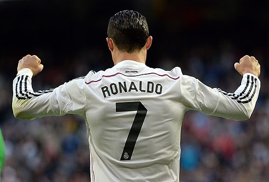 Ronaldo "Altın Ayakkabı"ya Koşuyor