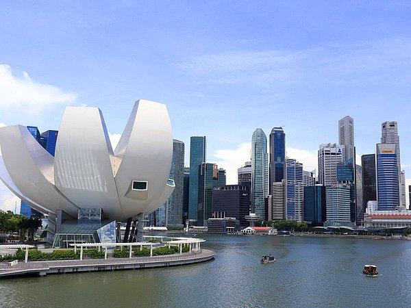 3. Singapur 710 kilometre kare alanda toplamda 4,562 yüksek yapıya sahip