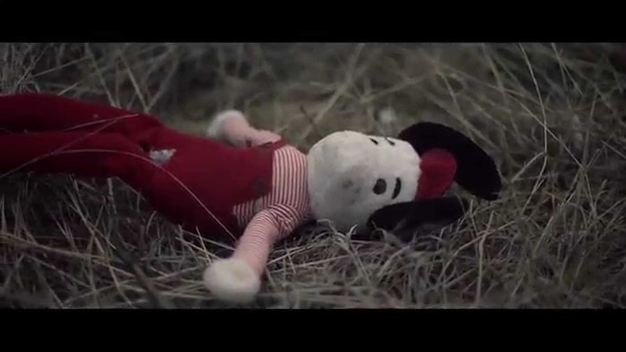 Terk Edilmişlik Hakkında Güçlü Mesaj Veren Kısa Film: "Gift"