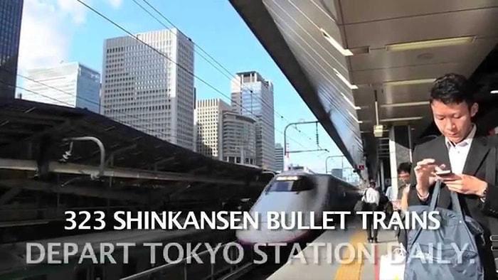 Sadece 7 Dakikada Trenin Tüm Vagonlarını Temizleyen Japon Temizlik İşçileri