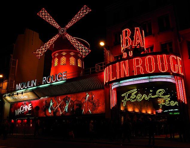 17. Moulin Rouge / Kırmızı Değirmen | IMDb: 7.7