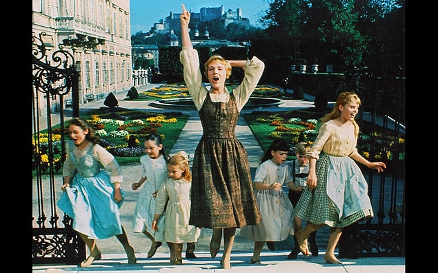 8. The Sound of Music / Neşeli Günler | IMDb: 8.0