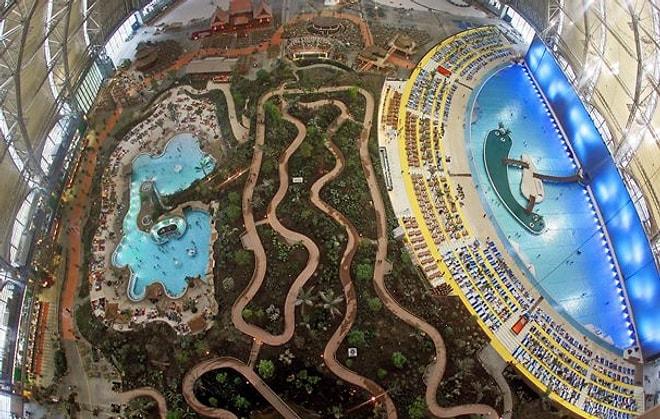 18 Farklı Açıdan Dünyanın En Büyük Kapalı Havuzunu Görmek İster misin?