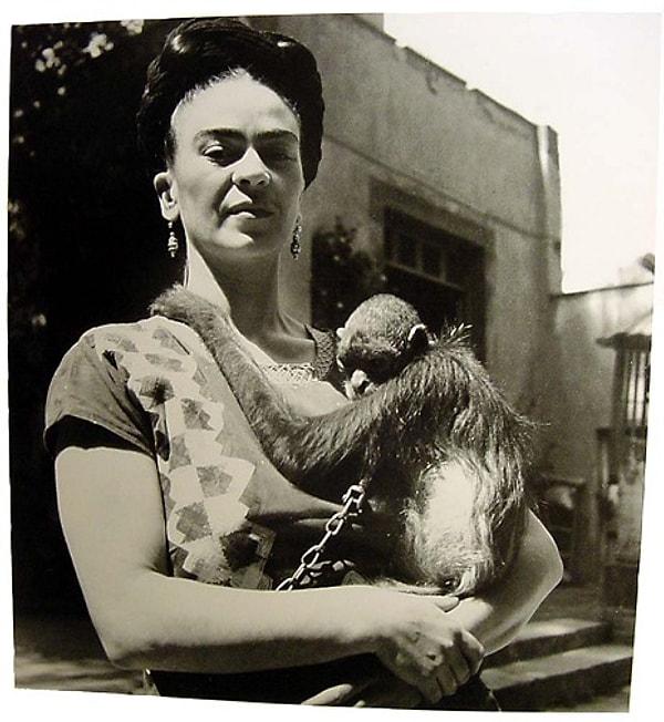 Frida, maymunu Caimito de Guayabal ile, 1943
