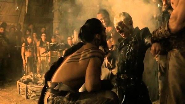 Viserys Targaryen: Dany! Lütfen!