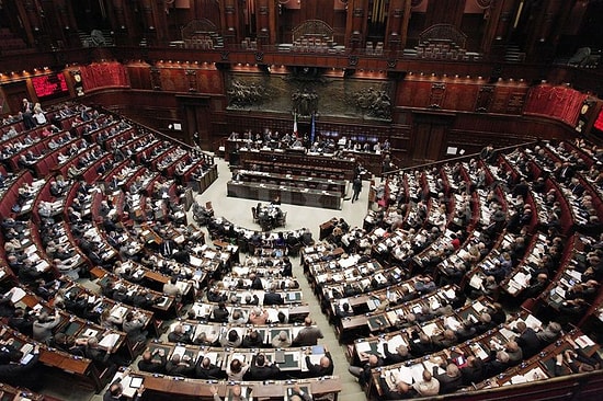 Günümüzde Koalisyon Hükümeti ile Yönetilen 22 Avrupa Devleti