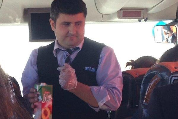 Bir yerde ikram edilen keki, çikolatayı yiyemezsek eve getiririz