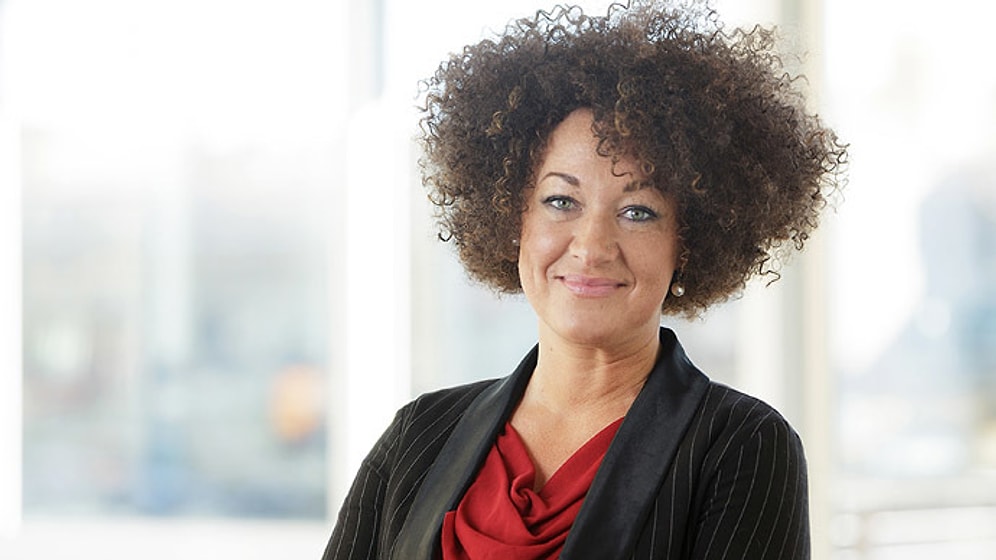 Bir Şey Olduğunu Hissetmekle O Şey Olmak Arasındaki Kalın Çizgiye Dair 10 Şey