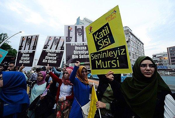 İdam kararı İstanbul'da protesto edildi