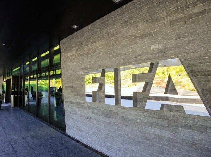 “FIFA'nın Banka Hesaplarında Şüpheli İşlemler Var”