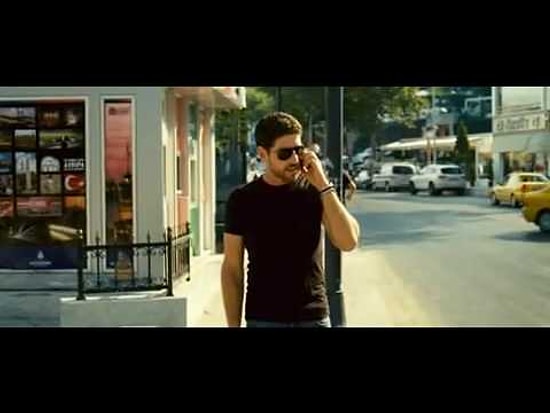 Türk Dizi ve Filmlerindeki Unutulmaz 8 Yemek Sahnesi