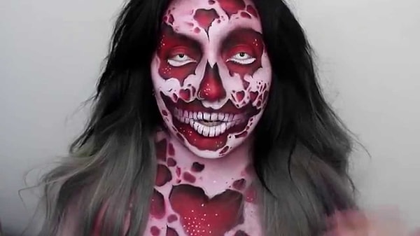 Korkmak mı istiyorsunuz? Hanz size minik bir kalp krizi armağan etmeyi de ihmal etmiyor.