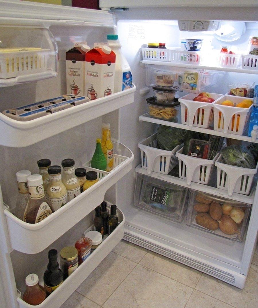 удобное расположение полок в холодильнике