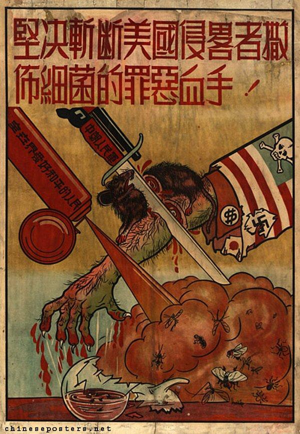 13. Geriye doğayı kendine düşman gören Mao'nun hazırlattığı bu propaganda afişi kaldı.