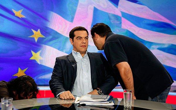 Tsipras halka seslendi, referandumda 'Hayır' oyu istedi