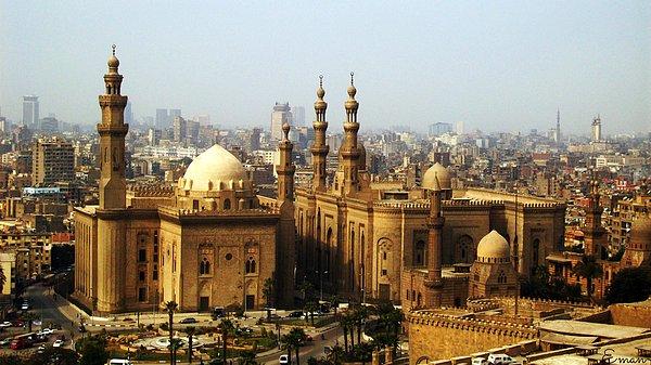 18. Sultan Hasan Medresesi Camii, Kahire, Mısır